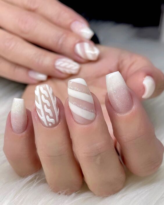 Новорічний манікюр: тренди, які захочеться повторити! Велика добірка фото %D0%B1%D0%B5%D0%BB%D1%8B%D0%B92 9, 35, Новорічний манікюр: тренди, які захочеться повторити! Велика добірка фото новогодний маникюр