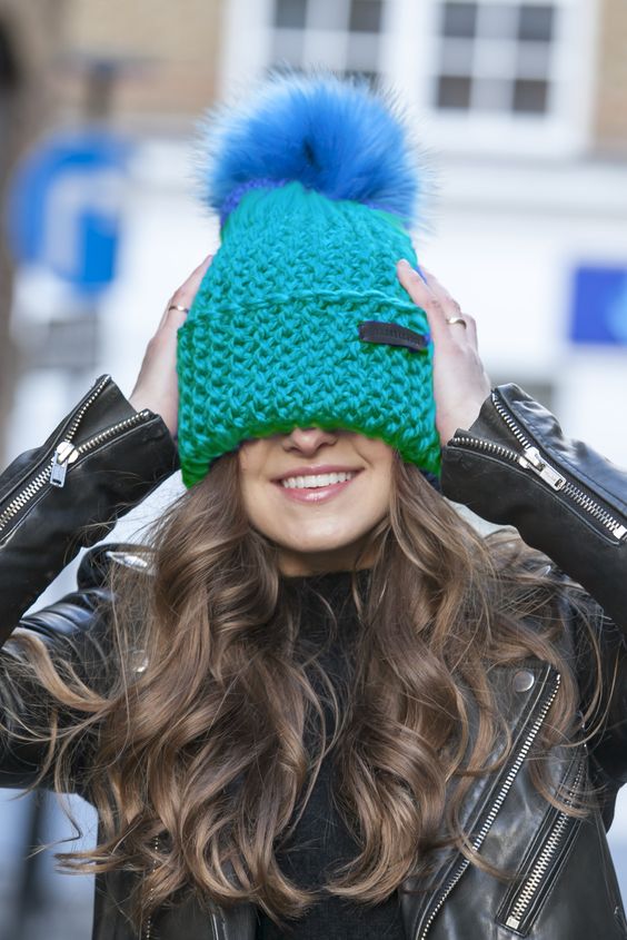 Жіночі модні шапки зима 2026: тенденції, фото %D0%B2%D1%8F%D0%B7 1, 58, Жіночі модні шапки зима 2026: тенденції, фото шапки