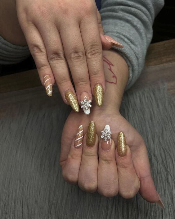 Новорічний манікюр: тренди, які захочеться повторити! Велика добірка фото %D0%B4%D0%B5%D0%BA%D0%BE%D1%806 17, 154, Новорічний манікюр: тренди, які захочеться повторити! Велика добірка фото новогодний маникюр