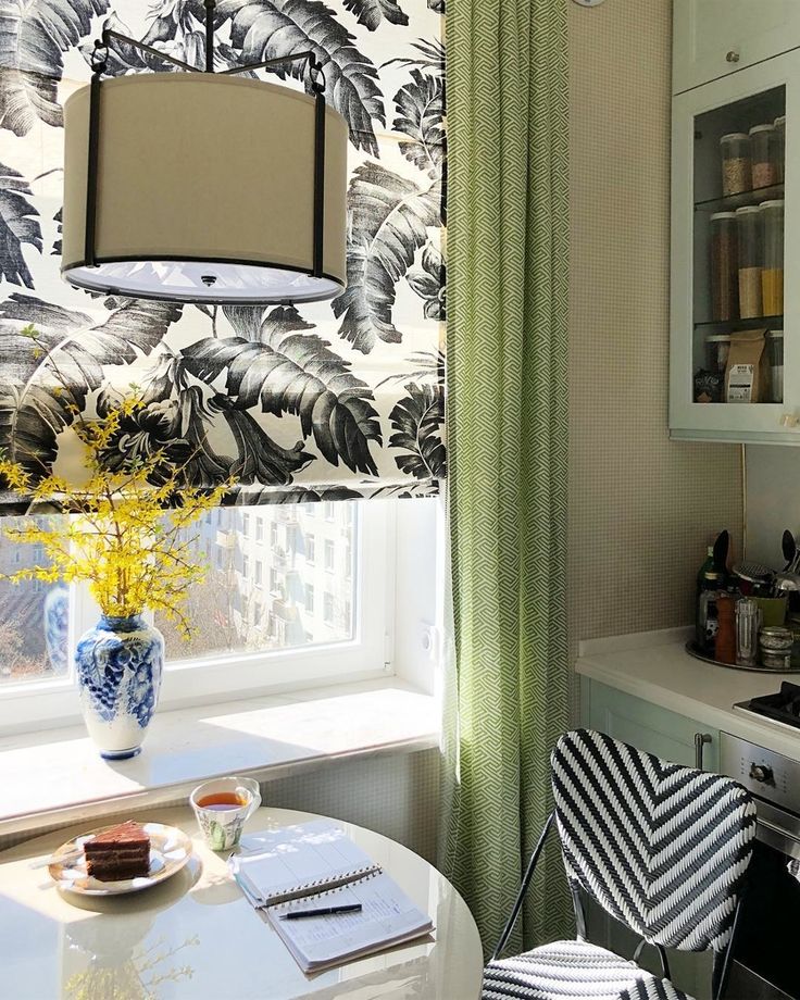 Як вибрати штори на кухні? Сучасні матеріали, дизайн, фото %D0%B4%D0%BB%D0%B8%D0%BD3 21, 29, Як вибрати штори на кухні? Сучасні матеріали, дизайн, фото шторы на кухню