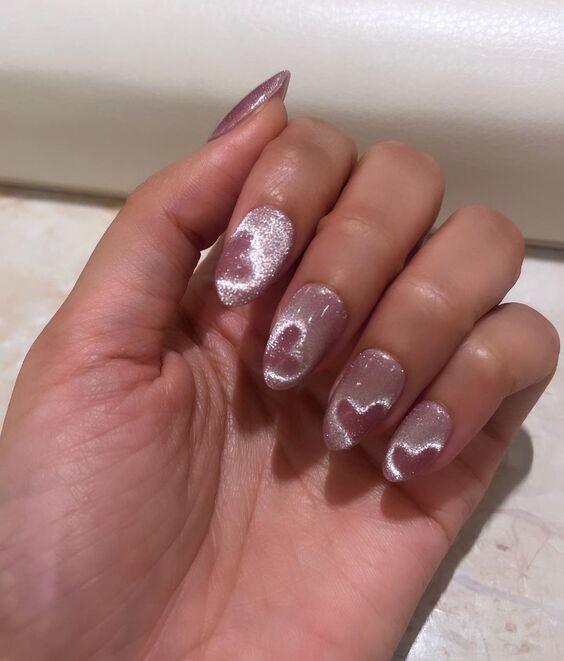 125 дивовижних ідей манікюру на осінь-2025: тренди, фото %D0%B6%D0%B5%D0%BB%D0%B54 12, 20, 125 дивовижних ідей манікюру на осінь-2025: тренди, фото осінній манікюр