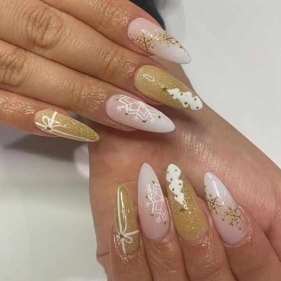 Новорічний манікюр: тренди, які захочеться повторити! Велика добірка фото %D0%B7%D0%BE%D0%BB%D0%BE%D1%82%D0%BE5 17, 29, Новорічний манікюр: тренди, які захочеться повторити! Велика добірка фото новогодний маникюр