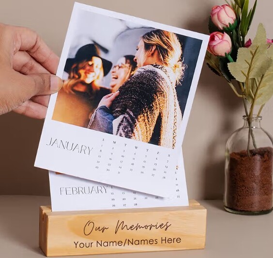 Що подарувати дівчині до Нового року? Оригінальні ідеї щодо хобі, віку, способу життя %D0%BA%D0%B0%D0%BB%D0%B5%D0%BD%D0%B4%D0%B0%D1%80%D1%8C, 20, Що подарувати дівчині до Нового року? Оригінальні ідеї щодо хобі, віку, способу життя Що можна подарувати дівчині на Новий рік