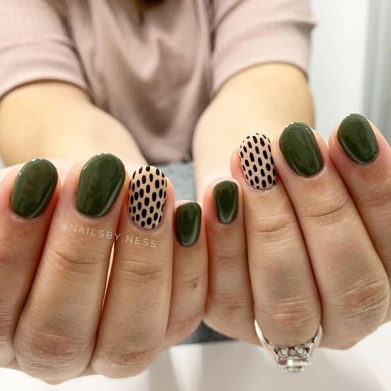 125 дивовижних ідей манікюру на осінь-2025: тренди, фото %D0%BA%D0%BE%D1%80%D0%BE%D1%82%D0%BA%D0%B8%D0%B9, 59, 125 дивовижних ідей манікюру на осінь-2025: тренди, фото осінній манікюр