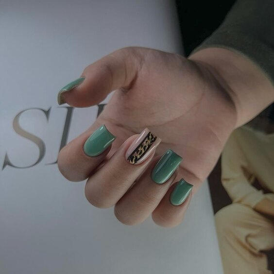 125 дивовижних ідей манікюру на осінь-2025: тренди, фото %D0%BB%D0%B5%D0%BE 1, 105, 125 дивовижних ідей манікюру на осінь-2025: тренди, фото осінній манікюр