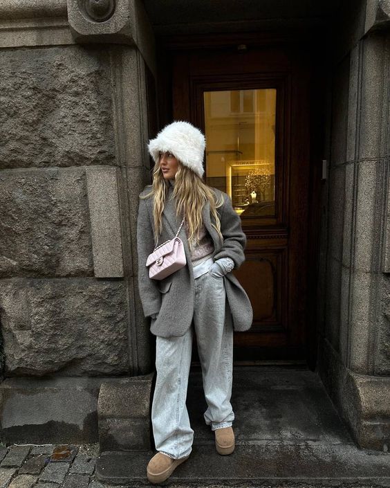 Жіночі модні шапки зима 2026: тенденції, фото %D0%BC%D0%B5%D1%856 15, 12, Жіночі модні шапки зима 2026: тенденції, фото шапки