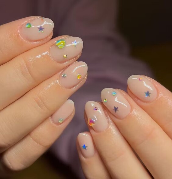 Осінній манікюр 2026 на короткі нігті: новинки, фото ідей %D0%BE%D0%B1%D1%8A%D0%B5%D0%BC, 7, Осінній манікюр 2026 на короткі нігті: новинки, фото ідей Осінній манікюр