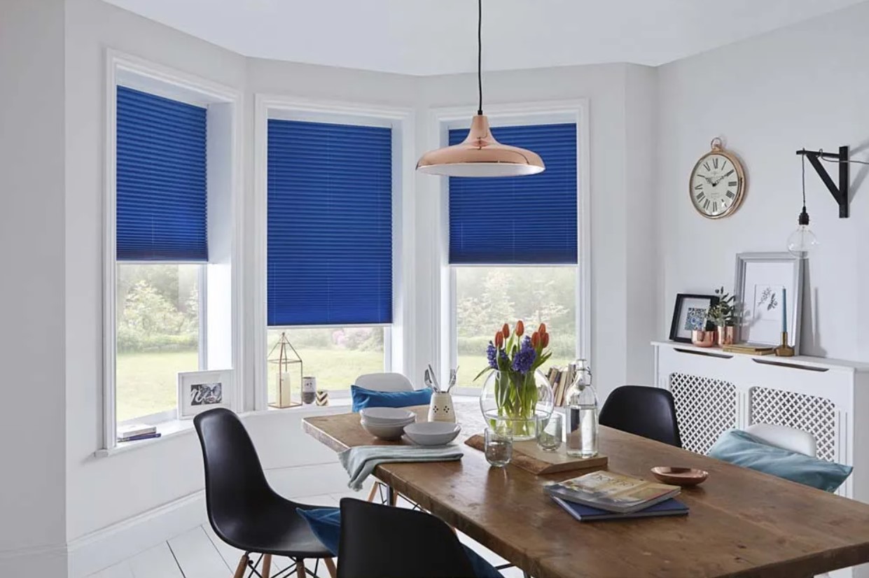 Як вибрати штори на кухні? Сучасні матеріали, дизайн, фото %D0%BF%D0%BB%D0%B8%D1%81%D1%81%D0%B52 12, 18, Як вибрати штори на кухні? Сучасні матеріали, дизайн, фото шторы на кухню