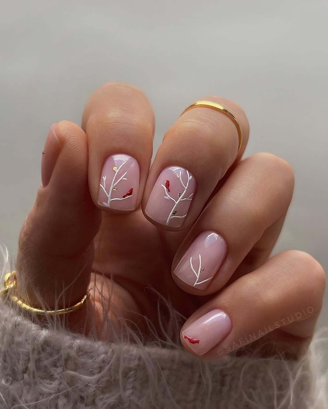 Який манкіюр у моді цієї зими? Класика, тренди, новинки – 75 фото %D0%BF%D1%80%D0%B8%D1%80%D0%BE%D0%B4%D0%B012 19, 26, Який манкіюр у моді цієї зими? Класика, тренди, новинки – 75 фото маникюр