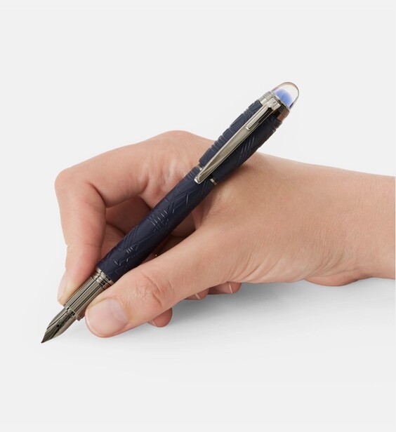 Що подарувати чоловікові на Новий 2026? 105 ідей потрібних, теплих, кумедних, оригінальних подарунків %D1%80%D1%83%D1%87%D0%BA%D0%B0 2, 9, Що подарувати чоловікові на Новий 2026? 105 ідей потрібних, теплих, кумедних, оригінальних подарунків Що подарувати чоловікові