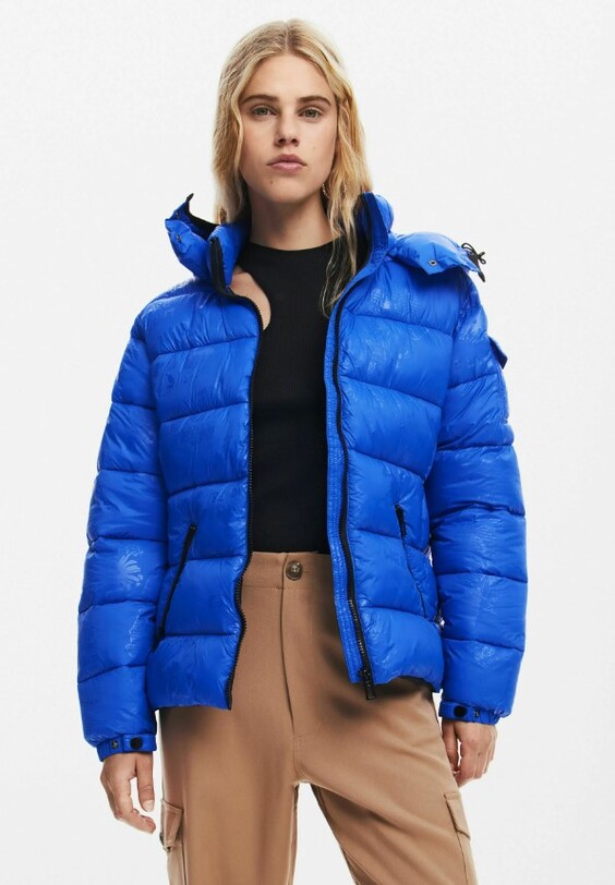 Будьте в тренді цієї зими! Модні жіночі зимові пуховики 2025-2026: новинки, фото %D1%81%D0%B8%D0%BD%D0%B8%D0%B9 1, 60, Будьте в тренді цієї зими! Модні жіночі зимові пуховики 2025-2026: новинки, фото модные пуховики