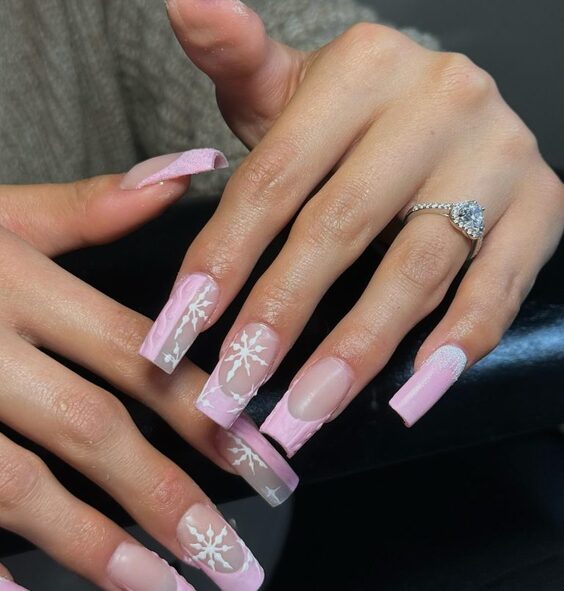 Новорічний манікюр: тренди, які захочеться повторити! Велика добірка фото %D1%81%D0%BD%D0%B5%D0%B68 12, 69, Новорічний манікюр: тренди, які захочеться повторити! Велика добірка фото новогодний маникюр