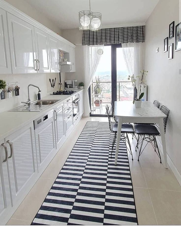 Як вибрати штори на кухні? Сучасні матеріали, дизайн, фото %D1%81%D0%BE%D0%B2%D1%805 18, 44, Як вибрати штори на кухні? Сучасні матеріали, дизайн, фото шторы на кухню