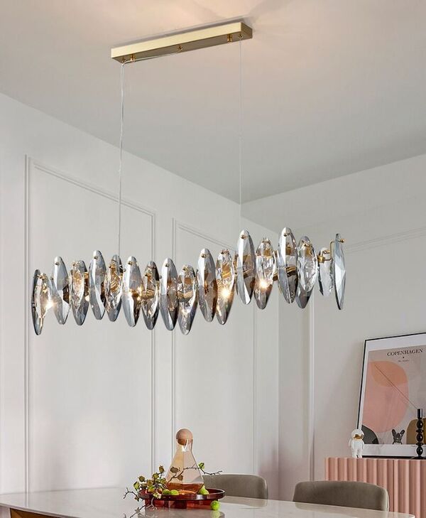 Люстра у вітальню у сучасному стилі: види, матеріали. Поради щодо вибору %D1%81%D1%82%D0%BE%D0%BB, 37, Люстра у вітальню у сучасному стилі: види, матеріали. Поради щодо вибору люстра в гостиную