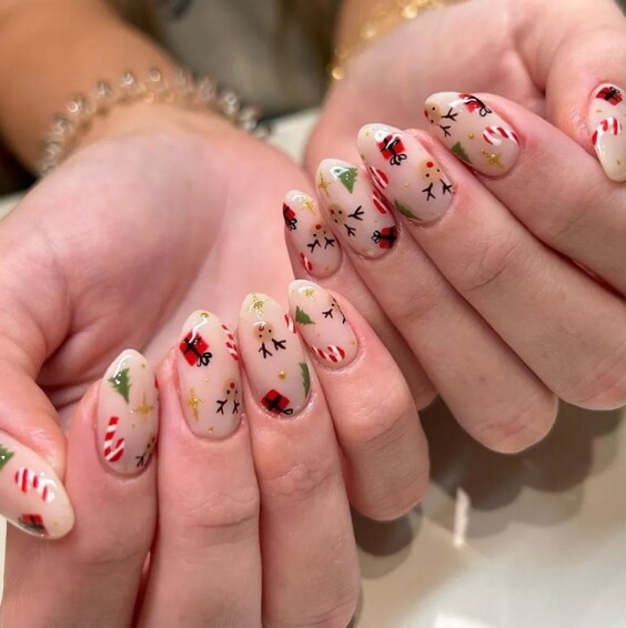 Новорічний манікюр: тренди, які захочеться повторити! Велика добірка фото %D1%82%D0%B5%D0%BC%D0%B0%D1%82%D0%B8%D0%BA%D0%B014 12, 86, Новорічний манікюр: тренди, які захочеться повторити! Велика добірка фото новогодний маникюр