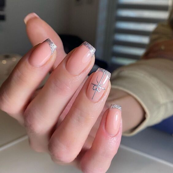 Новорічний манікюр: тренди, які захочеться повторити! Велика добірка фото %D1%84%D1%80%D0%B5%D0%BD, 108, Новорічний манікюр: тренди, які захочеться повторити! Велика добірка фото новогодний маникюр