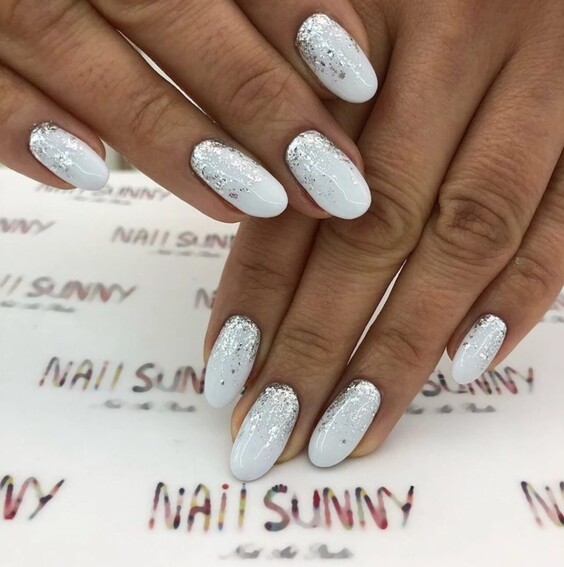 Який манкіюр у моді цієї зими? Класика, тренди, новинки – 75 фото 1 26, 60, Який манкіюр у моді цієї зими? Класика, тренди, новинки – 75 фото маникюр