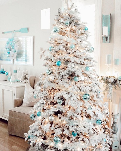 Як прикрасити білу ялинку красиво: 35 крутих ідей! Фото та поради 1 7, 4, Як прикрасити білу ялинку красиво: 35 крутих ідей! Фото та поради Як прикрасити білу ялинку