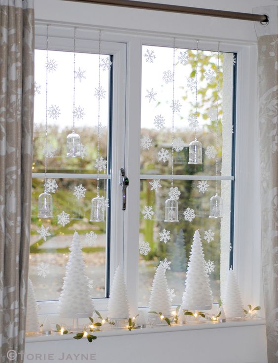 Як прикрасити вікно на Новий рік? Яскраві ідеї, фото, поради 1 84, 52, Як прикрасити вікно на Новий рік? Яскраві ідеї, фото, поради Як прикрасити вікно на Новий рік