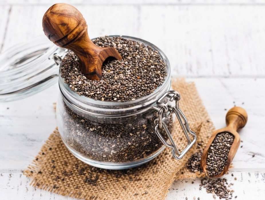 Чому насіння чіа називають «суперфудом» і як вводити їх у свій раціон? 2 34, 1, Чому насіння чіа називають «суперфудом» і як вводити їх у свій раціон? семена чиа