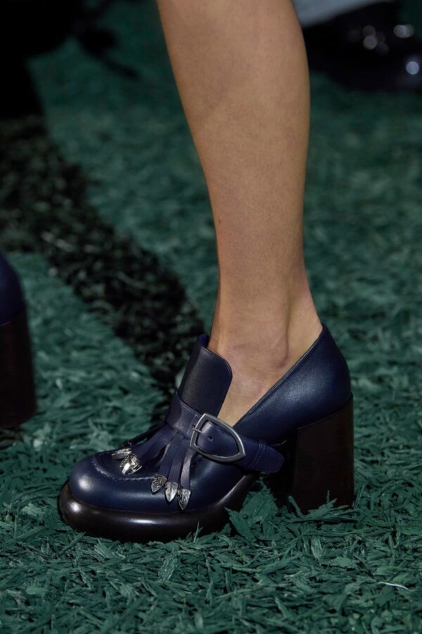 Тренди жіночого взуття на осінь: що буде в моді? 2 6 e1723725256936, 32, Тренди жіночого взуття на осінь: що буде в моді? тренды женской обуви