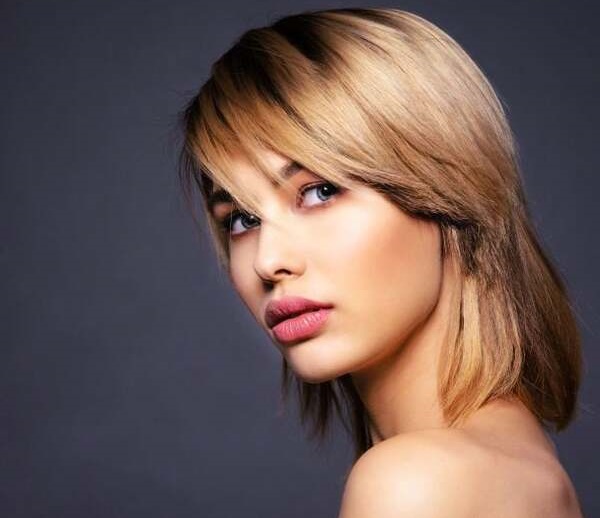 Модні жіночі стрижки на середнє волосся 2026: вибираємо за формою обличчя та типу волосся 3 12, 3, Модні жіночі стрижки на середнє волосся 2026: вибираємо за формою обличчя та типу волосся женские стрижки