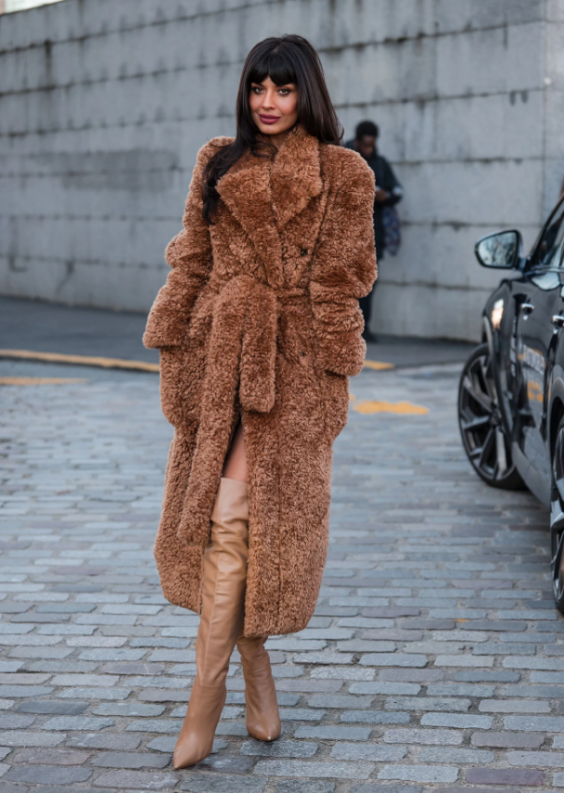 Тренди жіночого одягу зима 2026 року: що в моді? 3 e1724085620387, 19, Тренди жіночого одягу зима 2026 року: що в моді? тренды женской одежды