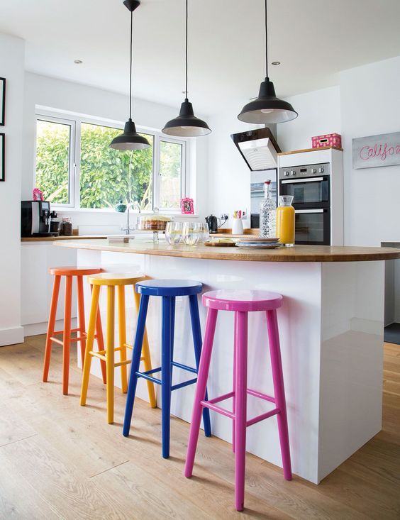 32, 10, Навіщо потрібна барна стійка на кухні? Стилі, варіанти розміщення барна стійка на кухні