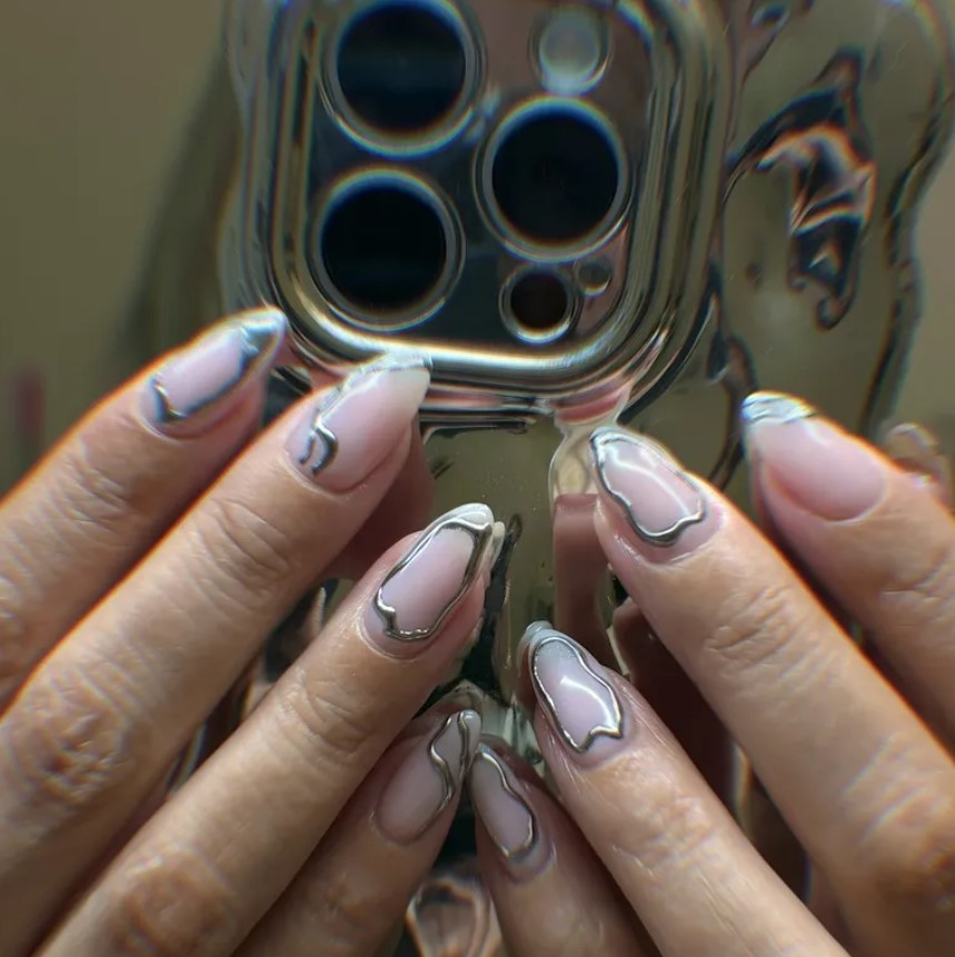 Чим позначиться 2026 у сфері нейл-дизайну? Тенденції у манікюрі, новинки+85 фото 3v, 54, Чим позначиться 2026 у сфері нейл-дизайну? Тенденції у манікюрі, новинки+85 фото дизайн