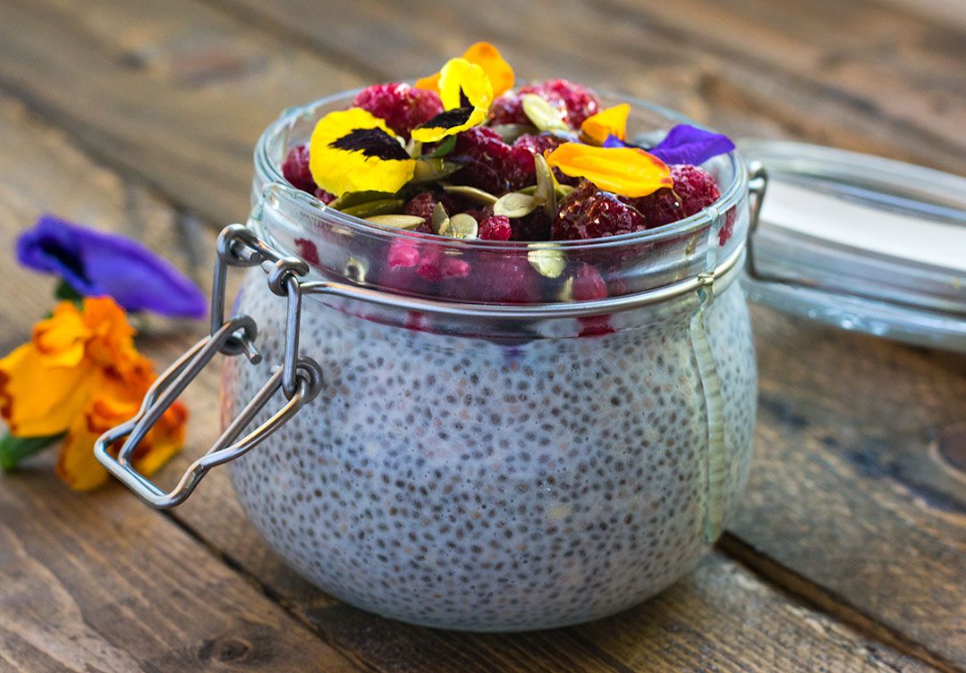 Чому насіння чіа називають «суперфудом» і як вводити їх у свій раціон? 5 28, 5, Чому насіння чіа називають «суперфудом» і як вводити їх у свій раціон? семена чиа