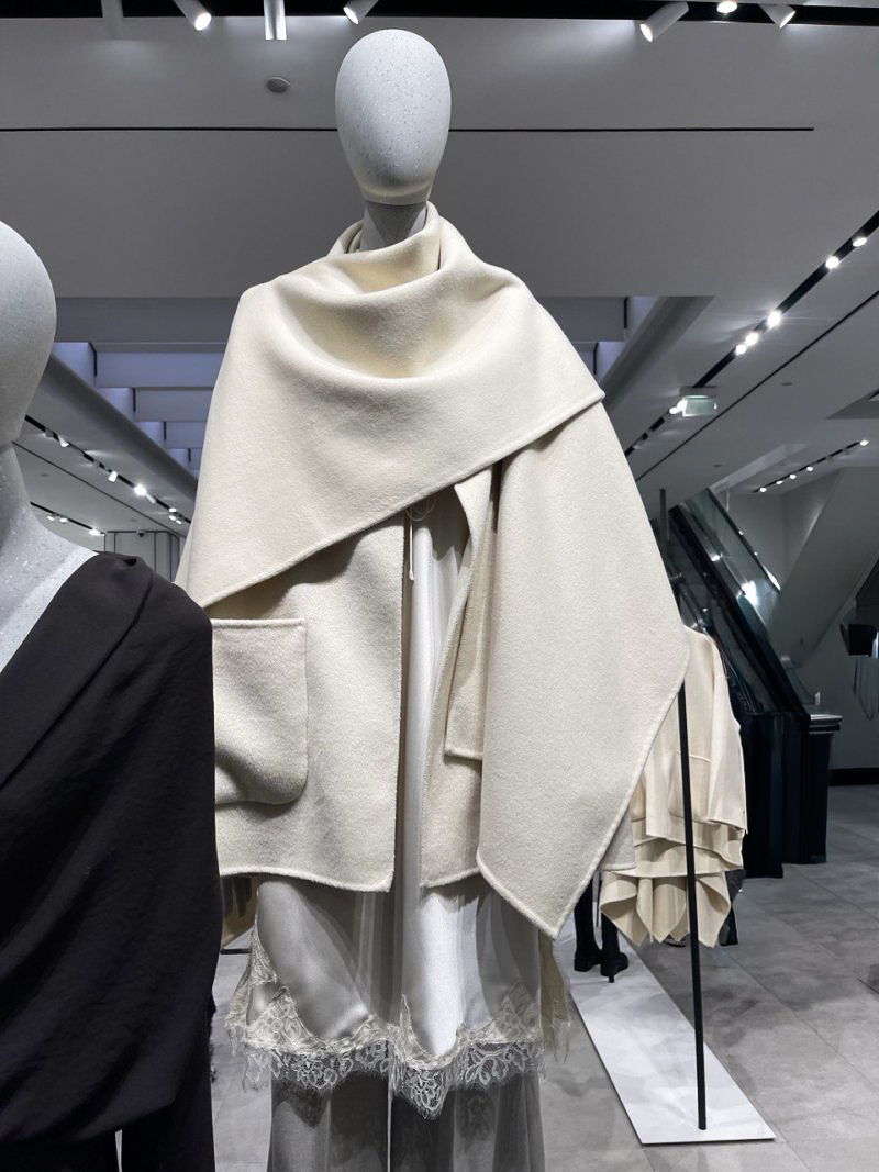 Осінь 2025: трендові жіночі пальта, які підкорюють серця та вулиці 5431667985191403766, 8, Осінь 2025: трендові жіночі пальта, які підкорюють серця та вулиці пальто