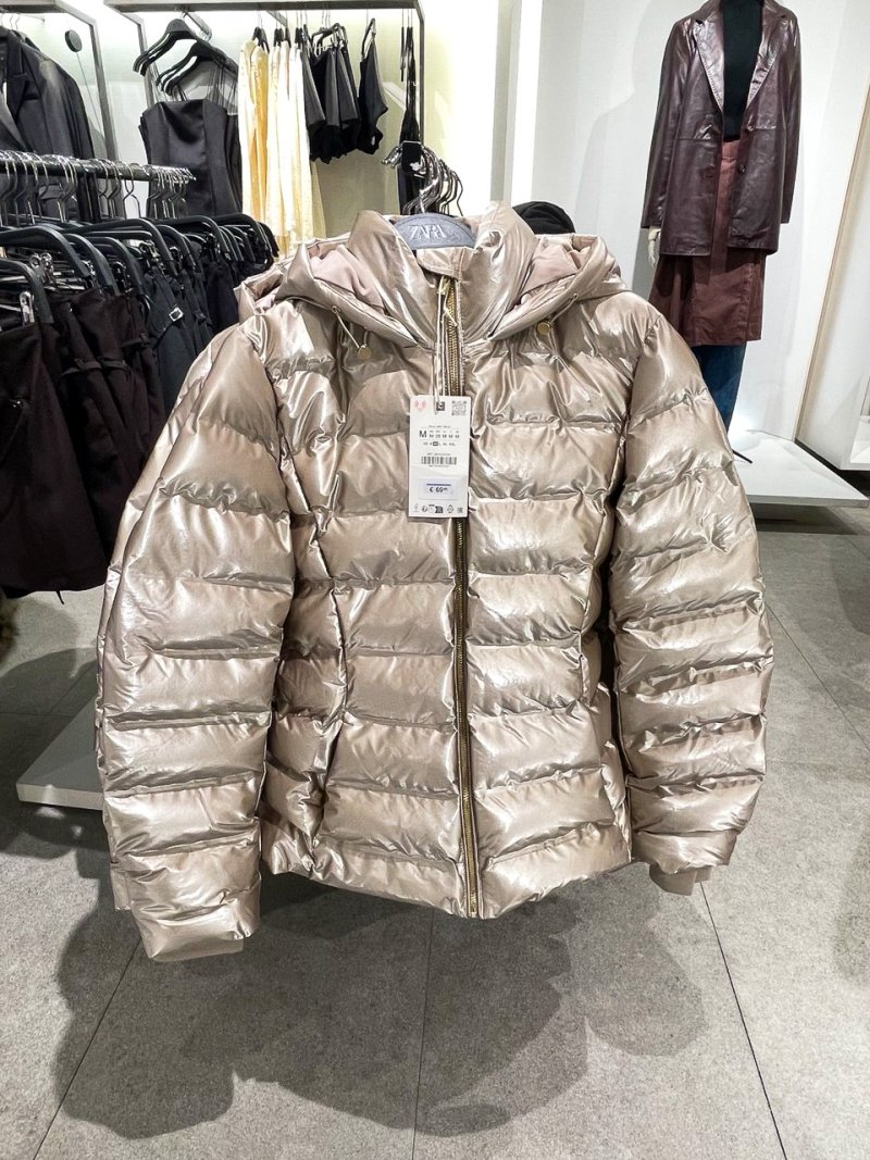 Тренди жіночих курток сезону осінь-зима 2025/2026: огляд модних магазинів 5431667985191403785 2, 36, Тренди жіночих курток сезону осінь-зима 2025/2026: огляд модних магазинів куртки