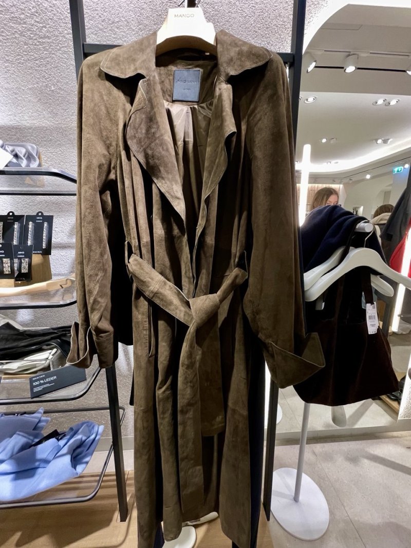 Тренди жіночих курток сезону осінь-зима 2025/2026: огляд модних магазинів 5431667985191403819, 42, Тренди жіночих курток сезону осінь-зима 2025/2026: огляд модних магазинів куртки