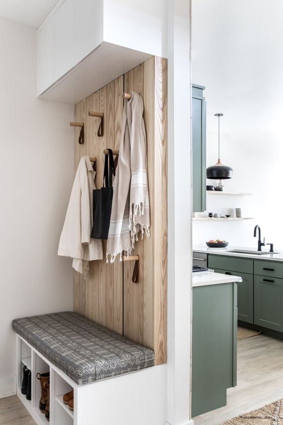 Вішалка до передпокою - як вибрати? Види, матеріали, поради щодо розміщення 60 1, 18, Вішалка до передпокою - як вибрати? Види, матеріали, поради щодо розміщення вешалка в прихожую