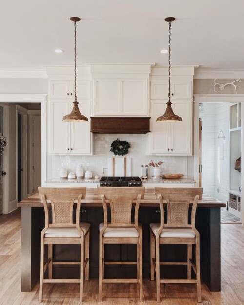 60 e1705687739628, 3, Навіщо потрібна барна стійка на кухні? Стилі, варіанти розміщення барна стійка на кухні