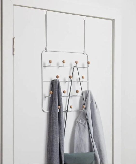 Вішалка до передпокою - як вибрати? Види, матеріали, поради щодо розміщення 67 1, 33, Вішалка до передпокою - як вибрати? Види, матеріали, поради щодо розміщення вешалка в прихожую