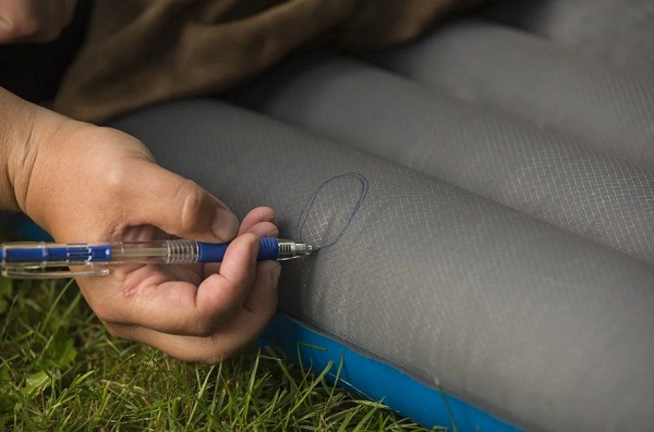 Чем заклеить надувной матрас Intex в домашних условиях и как избежать новых повреждений Screenshot 5, 2, Чем заклеить надувной матрас Intex в домашних условиях и как избежать новых повреждений чем заклеить надувной матрас intex