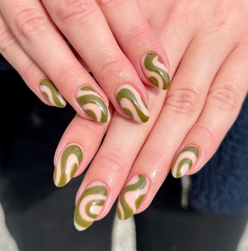 Грошовий манікюр на червень 2026 року: залучіть фінансовий потік на початку літа abstrakcija 1, 29, Грошовий манікюр на червень 2026 року: залучіть фінансовий потік на початку літа маникюр