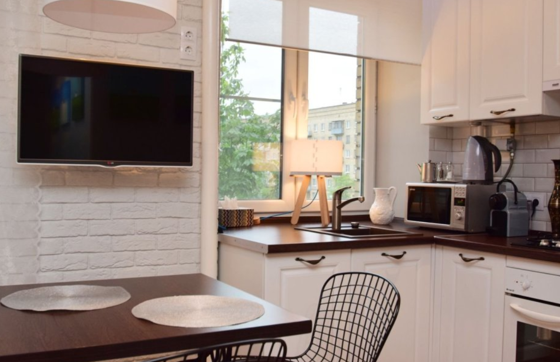 Як вдало розмістити телевізор на кухні? AD_4nXeQ_PVVZyFMnIQYhpW3xKSrStiXI3hZP09RbenQhViMLdgbRezl5r_LMA8B2YXGTlNx0f0jx7EFwK_Iuu4gSsXwnQpWm5L1N7cwUBjMZjg351bdZJVw2DwOAVrUSFvOQB1A8CXeew?key=sbHI53wrxNI1eXlKZdOZ7jFE