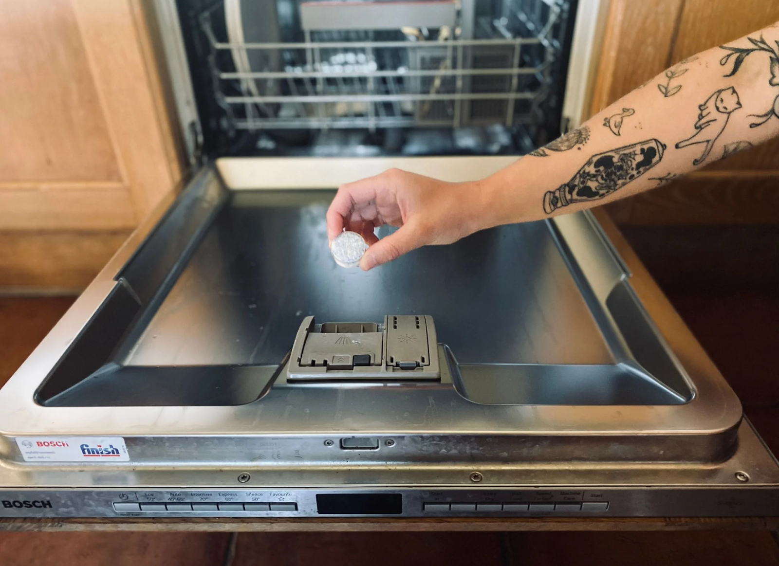 Таблетки для посудомойки: забыть о соли и ополаскивателе или умная экономия? AD_4nXeQCQNG6hdaaUtPHLeNcJaE3jnm7xJVnNLqf5ovqxvjpAXIcJFLXC66-v2Vd1fgb2EmID6Ti1DWpIrYRVEoaoB_ARrkcNy7mQYXdfbqGcZQ9QQUJn_JkuSBBx_O5wXVimZV87tzqg?key=33ptKa6lBMeFiWf1hDCJFQ