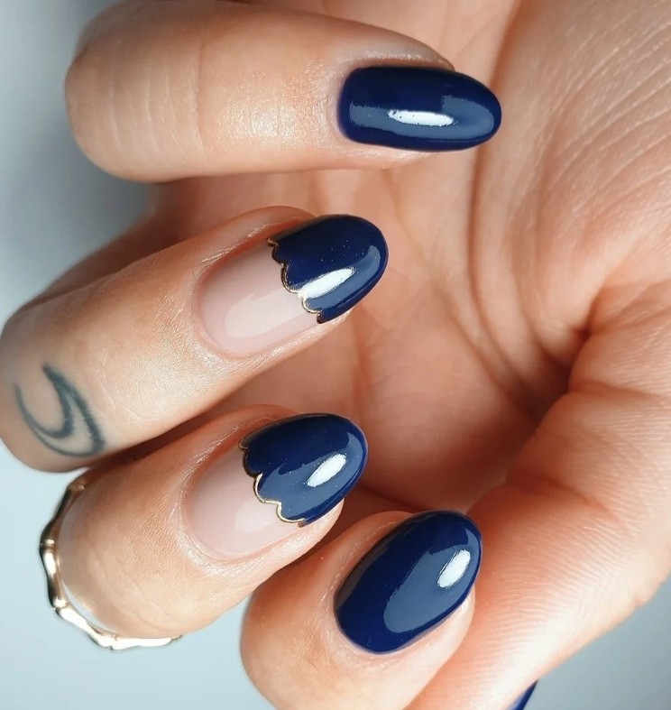 Грошовий манікюр на вересень 2025 року: дизайн, який працює на ваш гаманець blue2, 9, Грошовий манікюр на вересень 2025 року: дизайн, який працює на ваш гаманець денежный маникюр на сентябрь