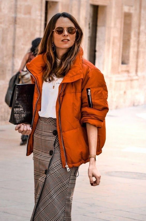Які жіночі куртки модні восени? Гарячі тренди з фото cvet4, 74, Які жіночі куртки модні восени? Гарячі тренди з фото женские куртки