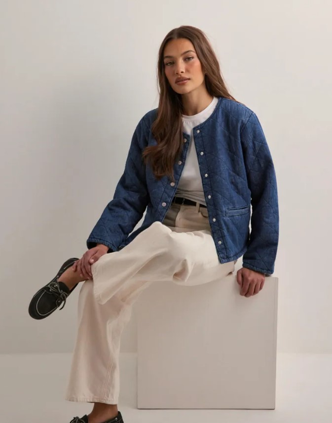 Найактуальніші моделі та забарвлення жіночих курток на весну 2026 року! Фото dzhins, 59, Найактуальніші моделі та забарвлення жіночих курток на весну 2026 року! Фото куртки