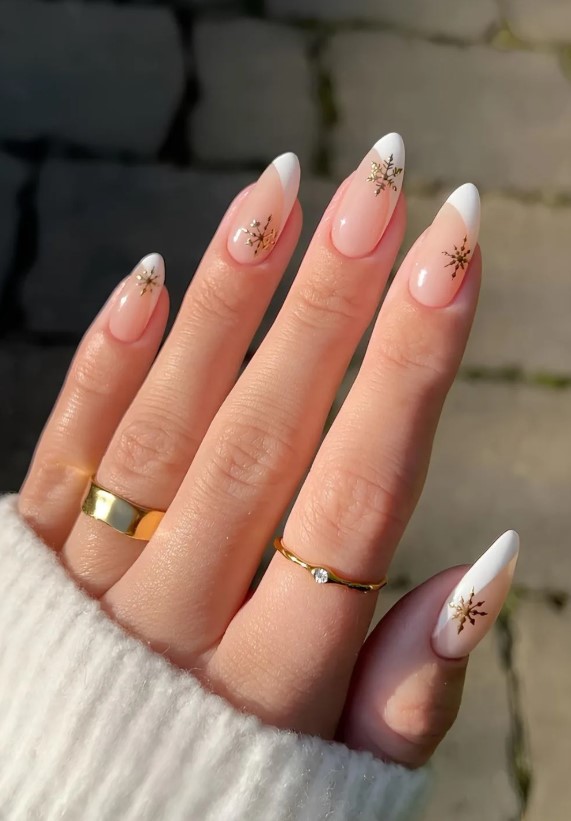 Який манкіюр у моді цієї зими? Класика, тренди, новинки – 75 фото french zoloto, 44, Який манкіюр у моді цієї зими? Класика, тренди, новинки – 75 фото маникюр