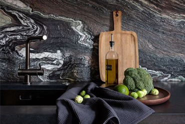 Керамограніт в інтер'єрі (фото): види, властивості, плюси та мінуси , 49, Керамограніт в інтер'єрі (фото): види, властивості, плюси та мінуси дизайн детской комнаты для девочки