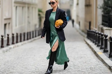 glavn 78, 17, Модне жіноче взуття зима 2026: від чобіт-панчох до мілітарі У чому зустрічати Новий рік 2026