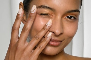 Чим позначиться 2026 у сфері нейл-дизайну? Тенденції у манікюрі, новинки+85 фото , 46, Чим позначиться 2026 у сфері нейл-дизайну? Тенденції у манікюрі, новинки+85 фото куртки