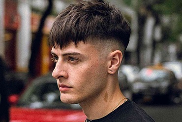 Вся увага на чубчик: найвиразніші чоловічі стрижки року, фото , 3, Вся увага на чубчик: найвиразніші чоловічі стрижки року, фото вешалка в прихожую