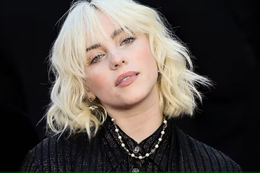 15 жіночих стрижок для круглого обличчя, які підкреслять вашу унікальність , 2, 15 жіночих стрижок для круглого обличчя, які підкреслять вашу унікальність спальня в сучасному стилі