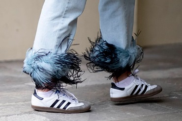 Будь у тренді: які жіночі кросівки в моді у 2026 році , 46, Будь у тренді: які жіночі кросівки в моді у 2026 році вешалка в прихожую